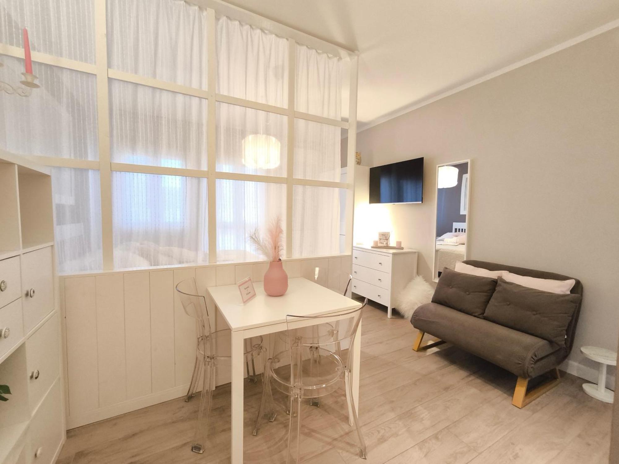 Il Tetto Dei Sogni Apartment ปิสโตยา ภายนอก รูปภาพ