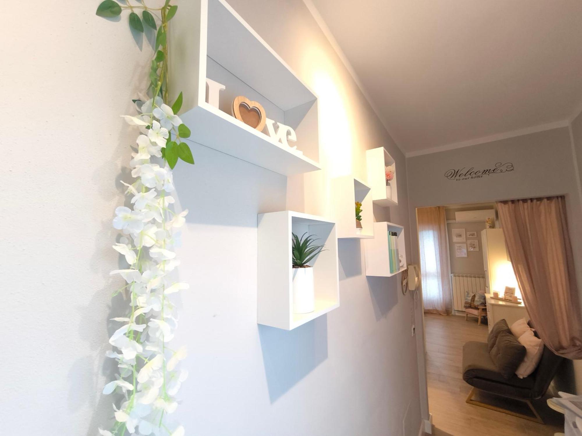 Il Tetto Dei Sogni Apartment ปิสโตยา ภายนอก รูปภาพ